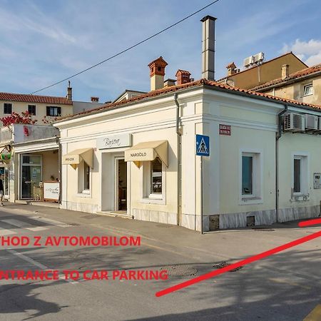 Vila Adriana Izola Exteriör bild